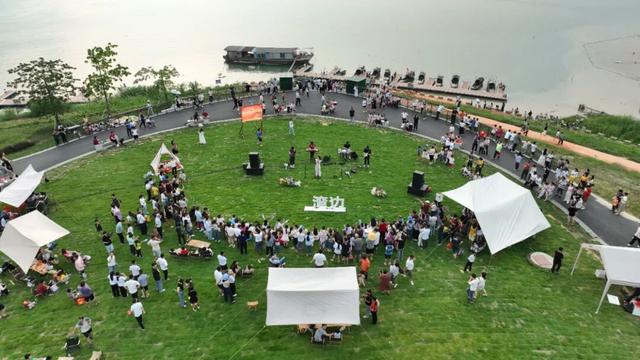 国庆中秋来云安！渔获欢乐嘉年华承包你的吃喝玩乐购