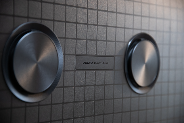 价格屠夫，深度体验TCL T7L Ultra：众多旗舰技术加身，仅需4千起