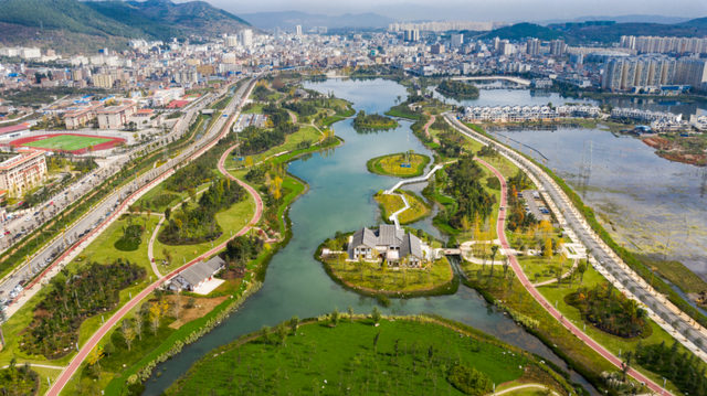 滇东北宝藏小城！鲁甸全域旅游攻略：田园、银韵、云端一次全解锁