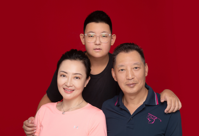 她曾苦恋王志文四年，与沙桐结婚1年就闪离，嫁圈外普通人很幸福