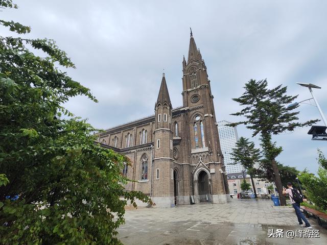 吉林天主教堂，雨过天晴，邂逅美丽光影