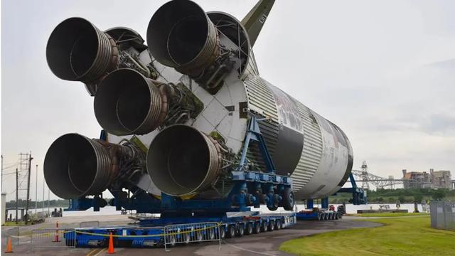 中国要登月了！揽月着陆器测试成功，登月术“失传”的美国很尴尬