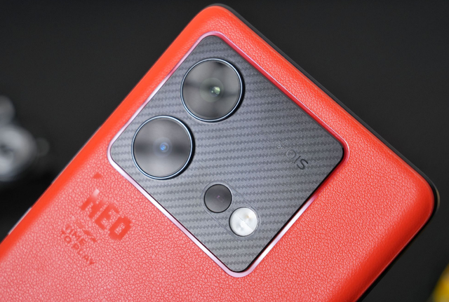 �ֻ�������̫����4����Լ۱ȡ��Ļ��ͣ����콢������������