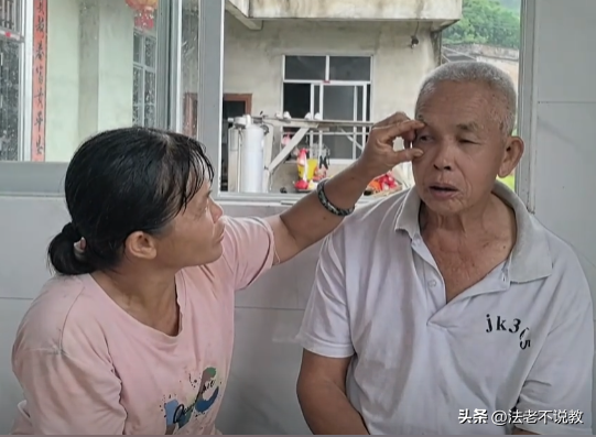 广西夫妇21年内生下15个孩子，2022年政府介入调查，如今怎样了？