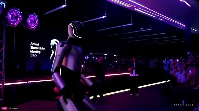 1万亿薪酬创纪录！马斯克锁定特斯拉未来十年	，目标难度堪称地狱