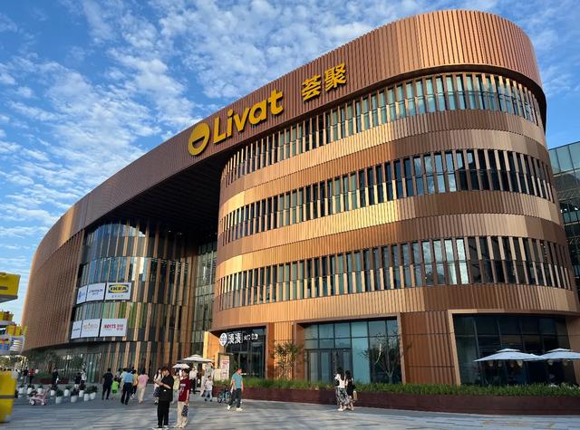 西安人厉害了!比“ 赛格”更好的商场,在西安出现了!