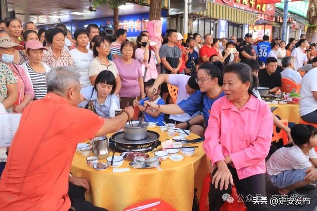 2025定安糟粕醋美食文化周开幕!千人长桌宴+70余项活动开启舌尖狂欢