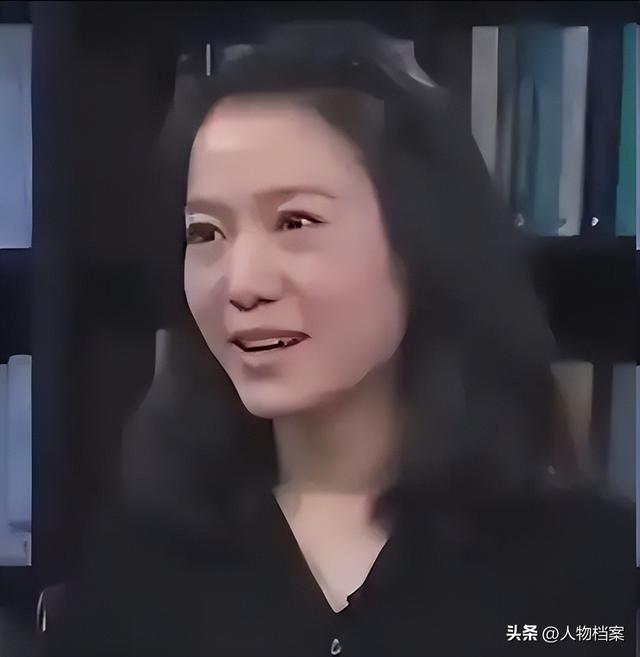 杨振宁去世才3天，恶心的事情发生了，还不止一件！