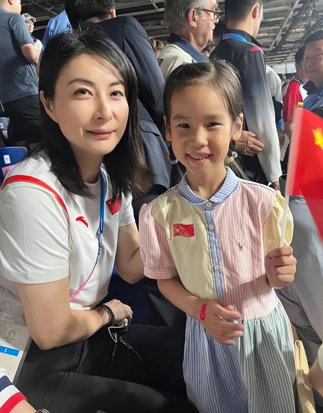 郭晶晶代言品牌被立案调查，品牌方发文致歉