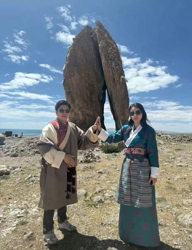 跟着郭晶晶夫妇探秘西藏！一文教你避开高反玩出明星同款大片！