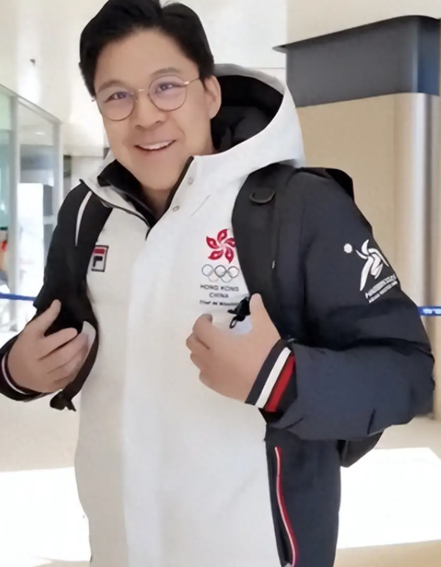 三连升！霍启刚官宣喜讯，新身份给郭晶晶长脸，让李嘉诚不敢吭声