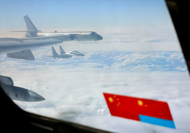 中日情况有变，高市早苗急电白宫	，特朗普发狠，下达了一项总统令