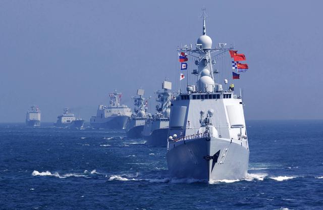 被包围了？台湾尚未统一，中国海军被美日韩封锁围堵，如何破局？