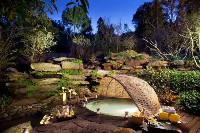 温泉界的天花板，他泡了300多个还没找到