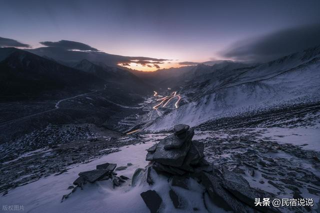 春节里《飞驰人生3》彻底带火甘孜，丁真的家乡那么美。