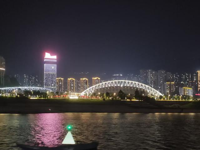 万州会战友（38军113师337团），夜游万州三峡平湖