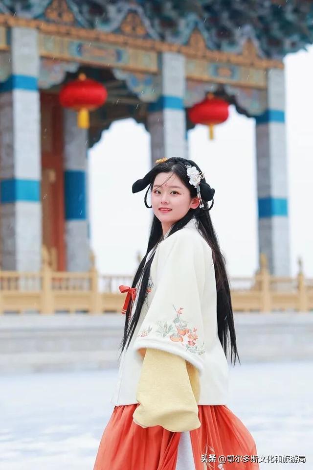 走，去鄂尔多斯文化产业园当主角！