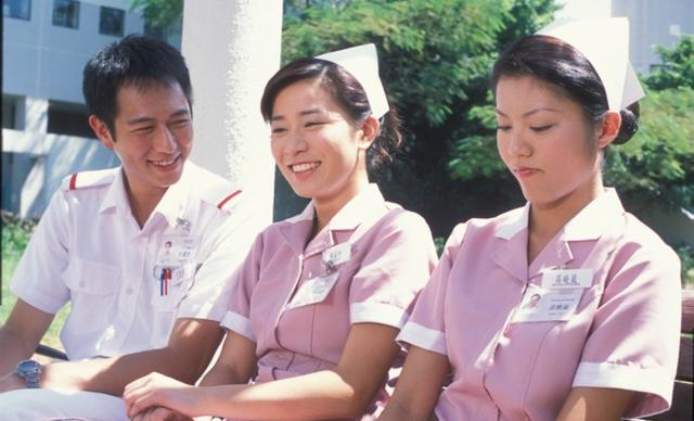 别再看《巨塔之后》，强推5部医疗职业剧，看完秒懂啥叫紧张刺激