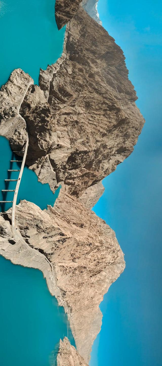 新疆的绝美四条童话公路，还有一条正在重修中。