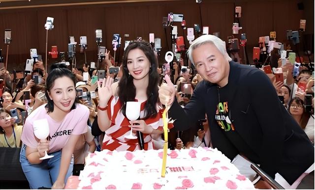 善恶终有报！花17亿买“楼”害人的张庭夫妇，最终下场大快人心