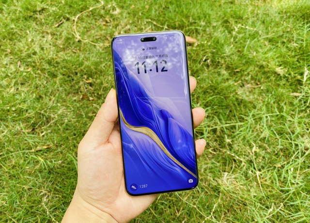 2025公认“高配低价”的16GB+512GB手机，3款价真香，用到2031年