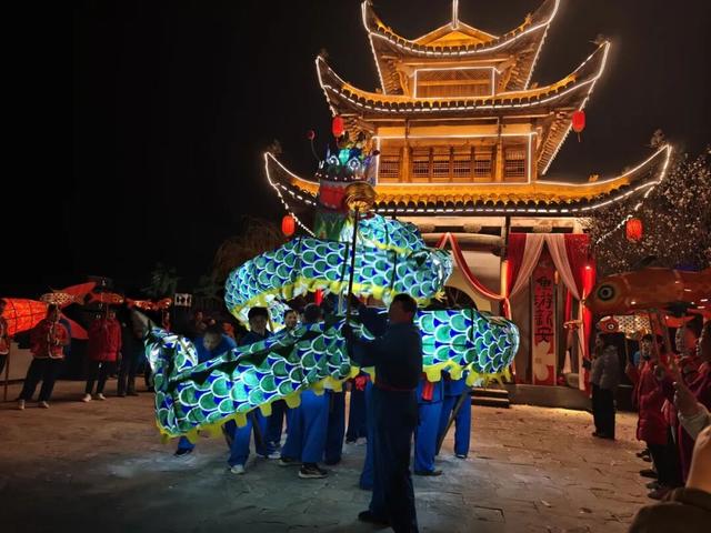 刷屏预警！徽州古城鱼灯巡游，承包你的朋友圈~ | 超级皖黄山市争霸赛等你来战 | 皖美秋日