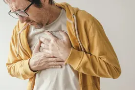 胸口气短怎么回事图片