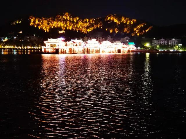 广济桥灯光秀 潮州的历史与浪漫