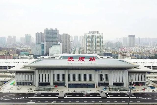 通高铁了，总要去一趟这座五线小城吧，美食和风景都被严重低估了
