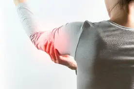 手臂经常酸痛，不是小毛病，或是这9个因素引起的，需了解图片