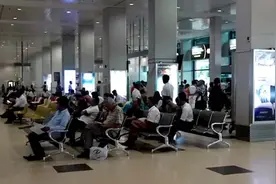 缅甸旅游业复苏艰难！有外国网友表示：主要是不敢去图片