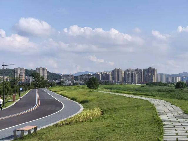 来老余杭，总不忘吃碗面