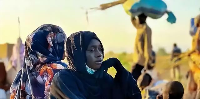 苏丹难民曝出细节！搜不到钱就强奸，就连女孩的卫生巾都被撕开？