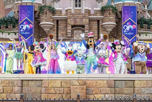 限时3天，武汉江边，迪士尼派对好友来了！