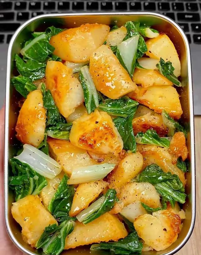 天然的“瘦身菜”被找到了，不节食不跑步，常吃润肠通便