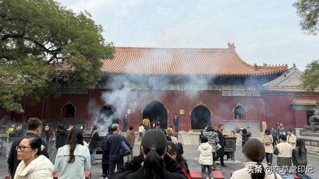 北京雍和宫：从王府到皇家寺院，藏着清代多民族建筑的巅峰智慧