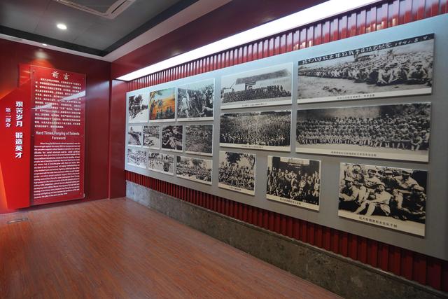 龙岗“抗大八分校”纪念馆