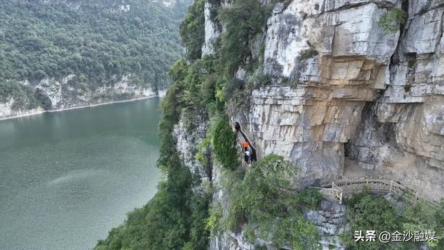 【南渡乌江 骑遇山河】金沙摩旅踏秋追红迹 | 一半风光治愈 一半信仰滚烫