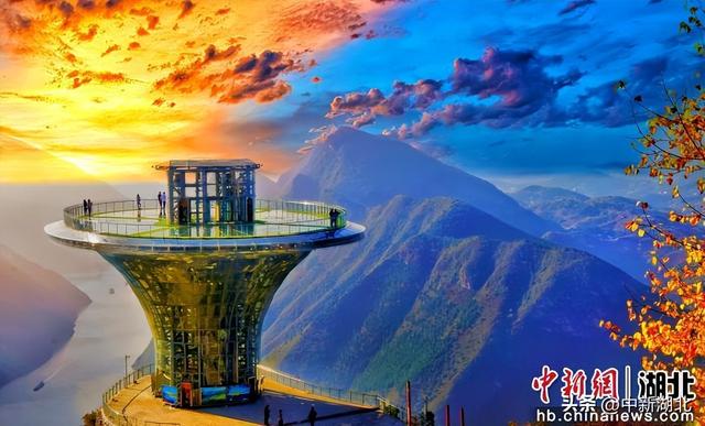 湖北恩施：秘境山水间，一程一世界