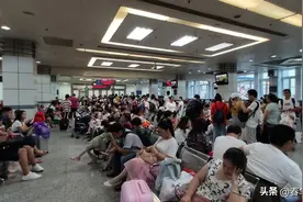 老人头晕，跑了三家医院，终于查到病因图片