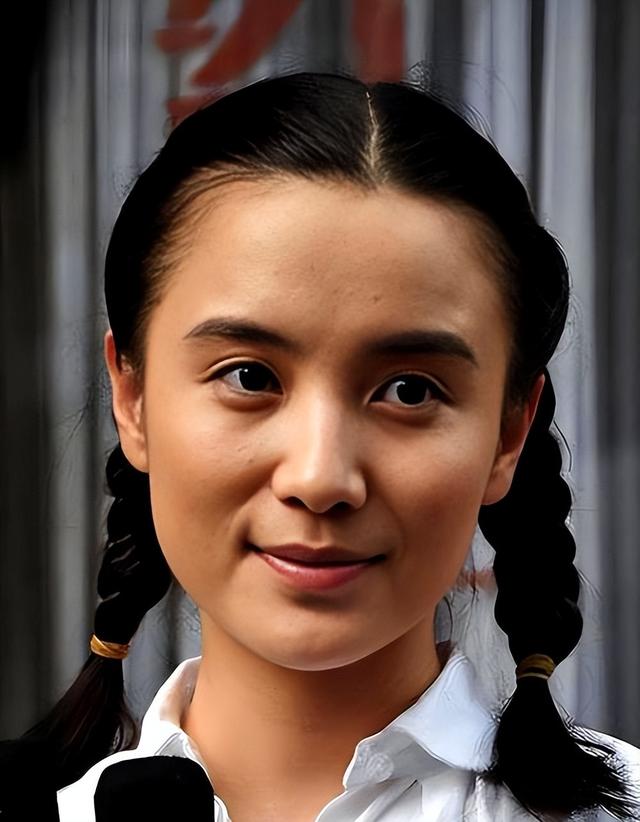 大衣哥跳楼身亡、赵本山灵堂、宋佳知三当三	，造谣的越来越离谱了