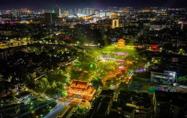 日夜都精彩！这个长假肇庆就是好玩！