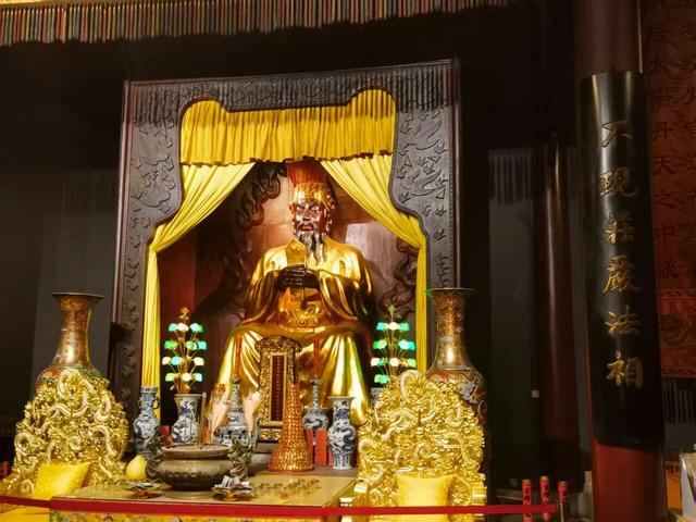 因为一个人，而怀念长沙城