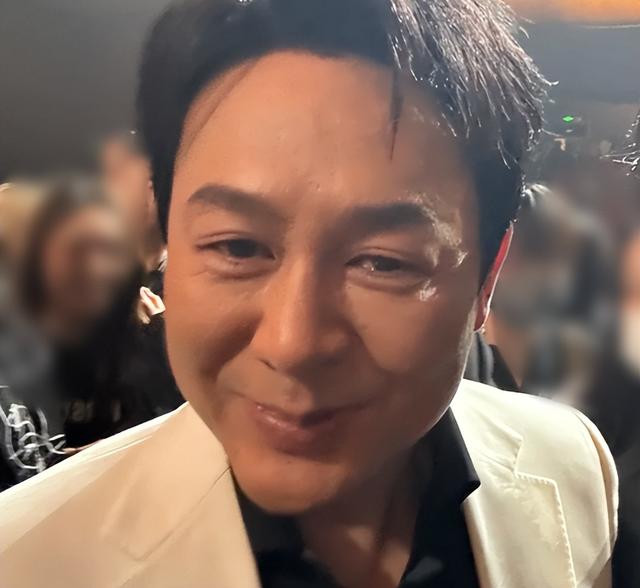 青海这一夜：万茜腰臀比无敌了，张颂文大佬气场，惠英红太惊艳