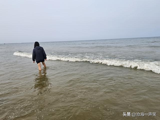大海边的乐趣，无穷无尽，无边无涯，无忧无虑，无拘无束