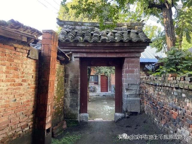 行走记：寻找《古城遗韵》里的汉中老宅院