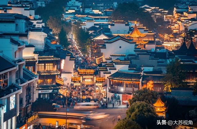 南京上全国TOP6！烟火秀+骑士展+演唱会，长三角年轻人全往这冲