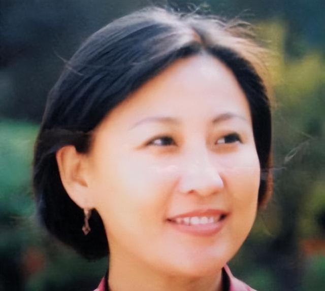 老戏⻣王诗槐:不原谅演员前妻，余生最大心愿就是残疾儿子能结婚