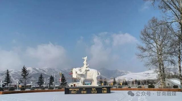 初雪染城 碌曲尽显高原浪漫