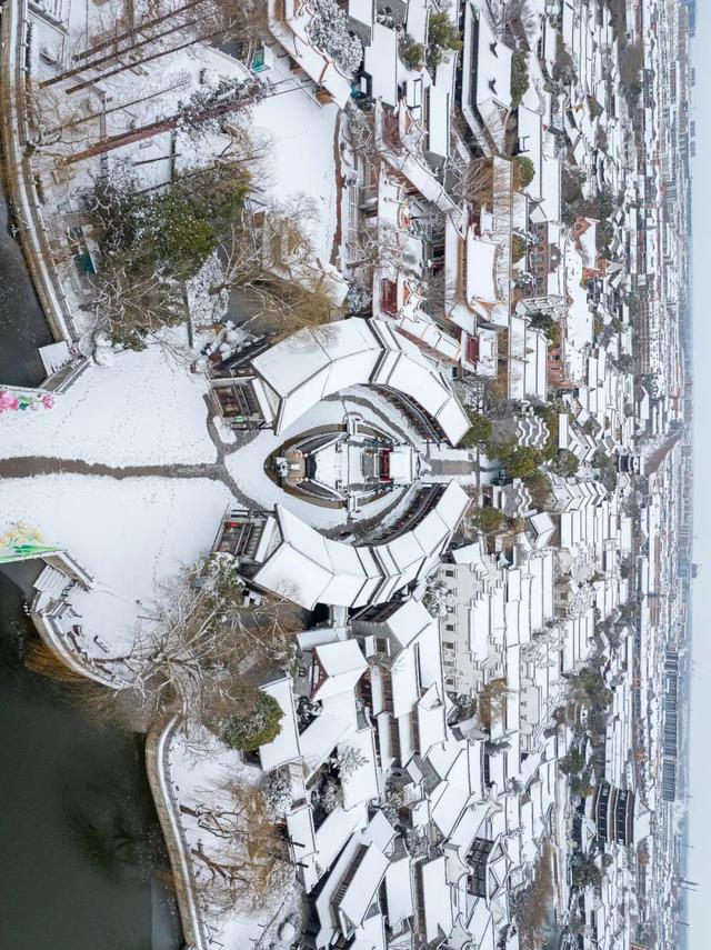 冬天，那就把台儿庄古城的雪寄给你！